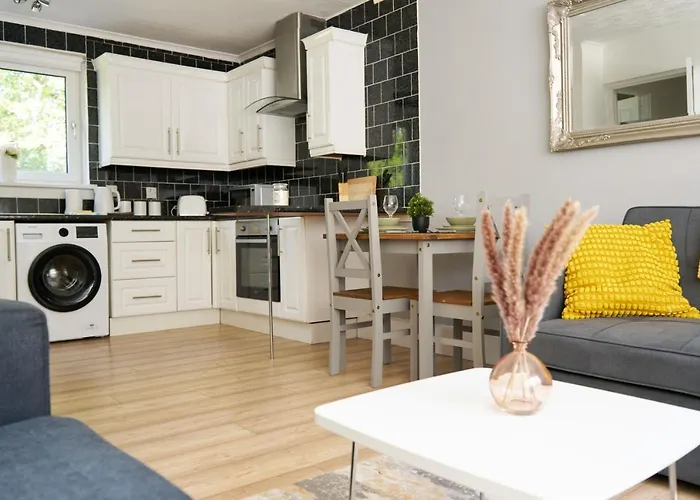 Rotherwood Apartment